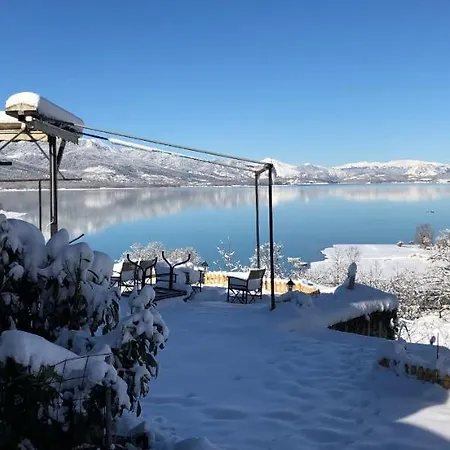 招待所 παρατηρητήριο υπερώον 3*