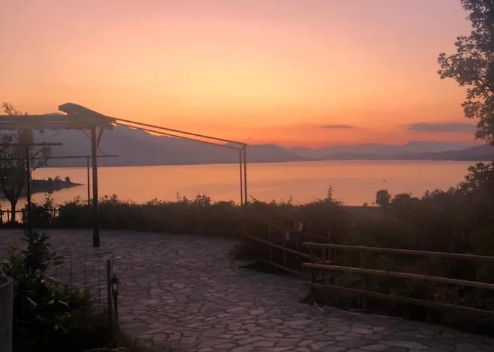 Casa de hóspedes παρατηρητήριο υπερώον 3*